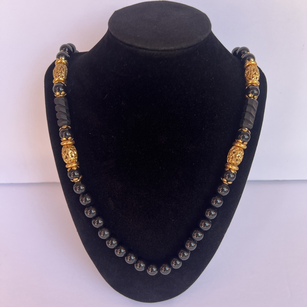 VTG Signed 1928 Black Bead Gold Tone Filigree 28" Necklace Barrel Clasp EUC